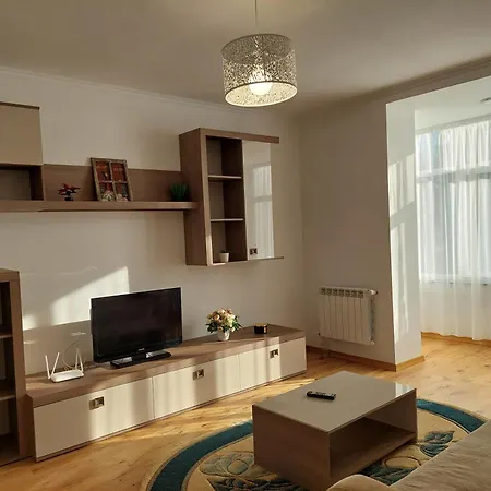 Trandafirului Residence Central Suceava Exterior photo
